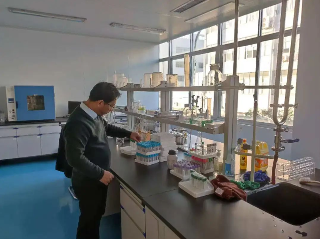 產學研深度融合｜福建衛生職業技術學院精準助企，聯合攻克“生物基”材料技術新成果